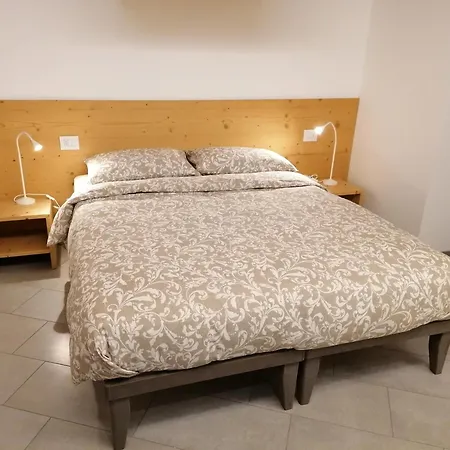 Old Town Appartement Tirano